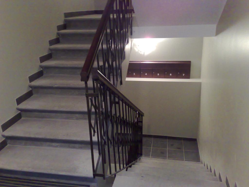 Solo Apart Riga Luaran gambar
